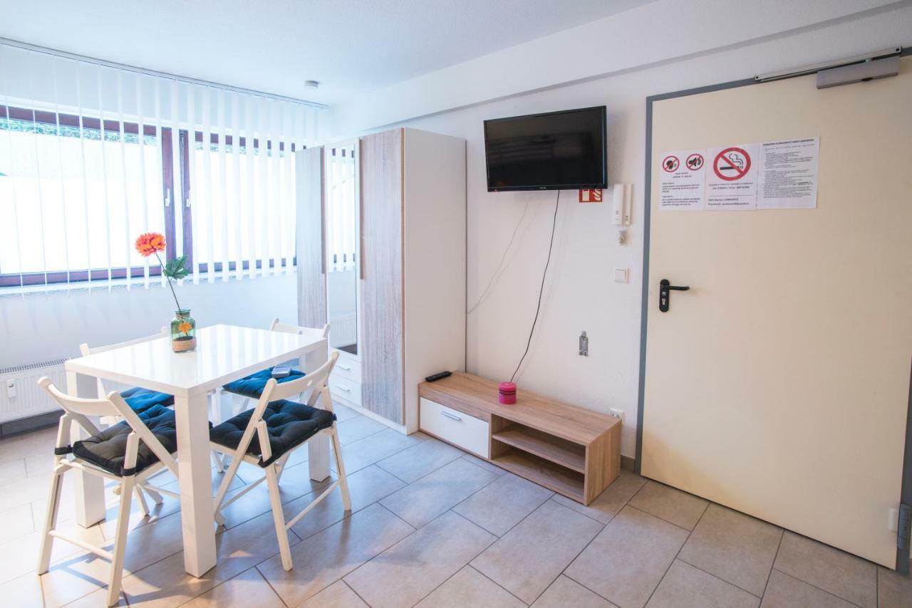 Düsseldorf Comfort Apartment Exterior foto
